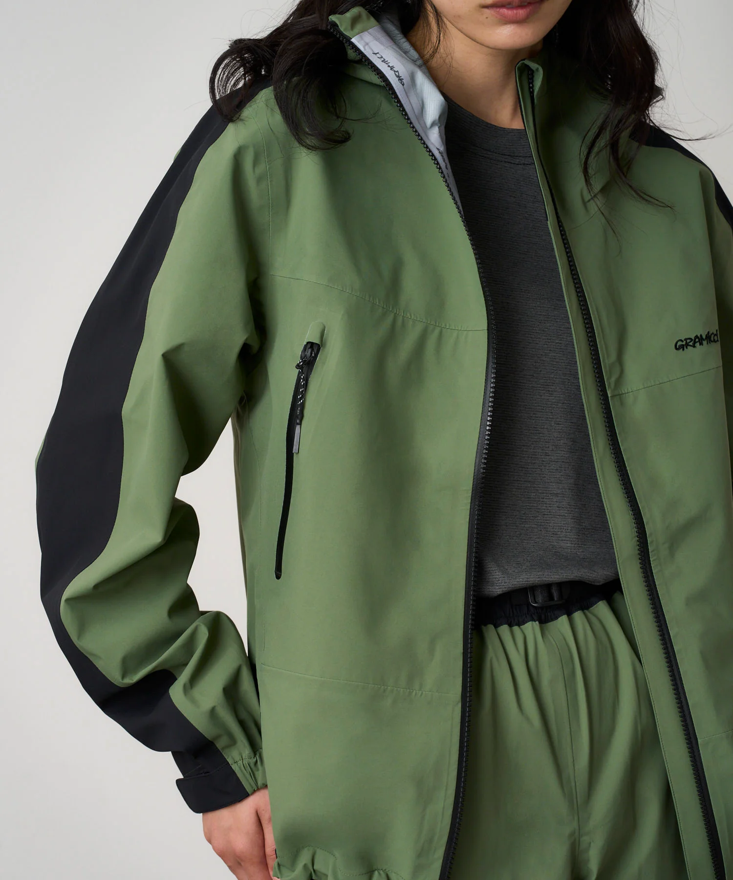 Gramicci 3L Guide Jacket (Sage) - Image 4