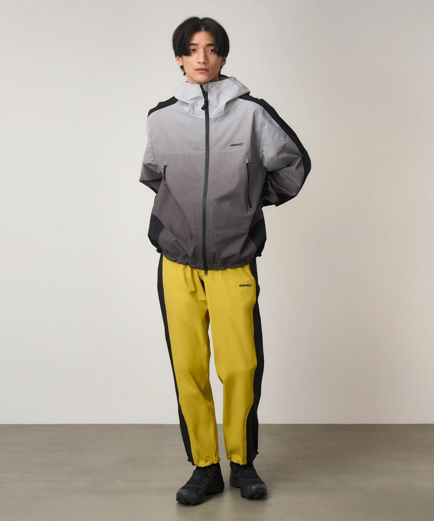 Gramicci 3L Guide Jacket (Dot Gradient) - Image 3
