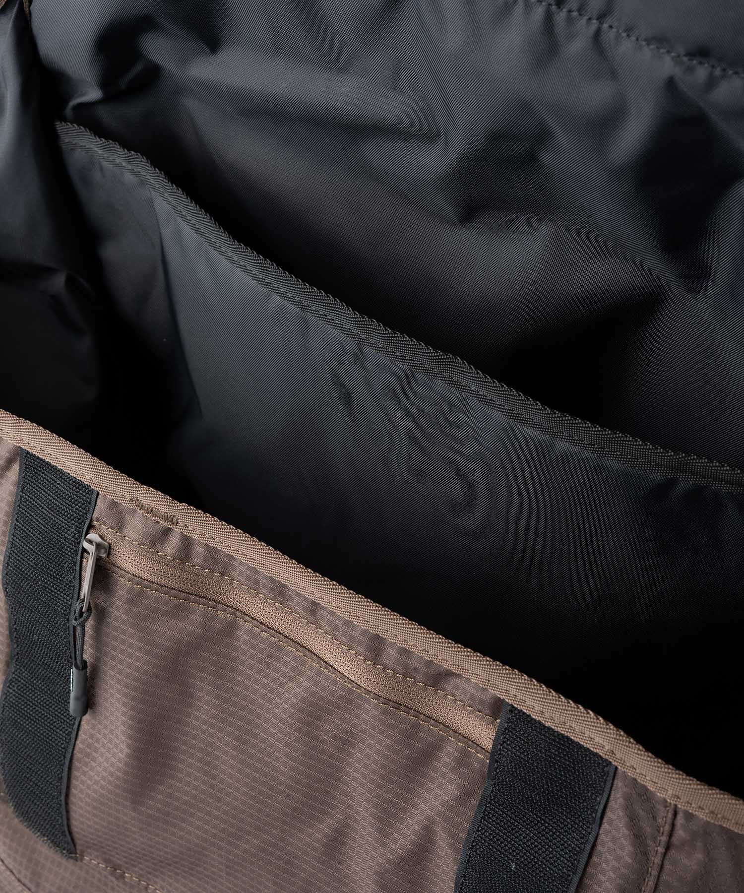 Gramicci Messenger Bag (Brown) - Image 4
