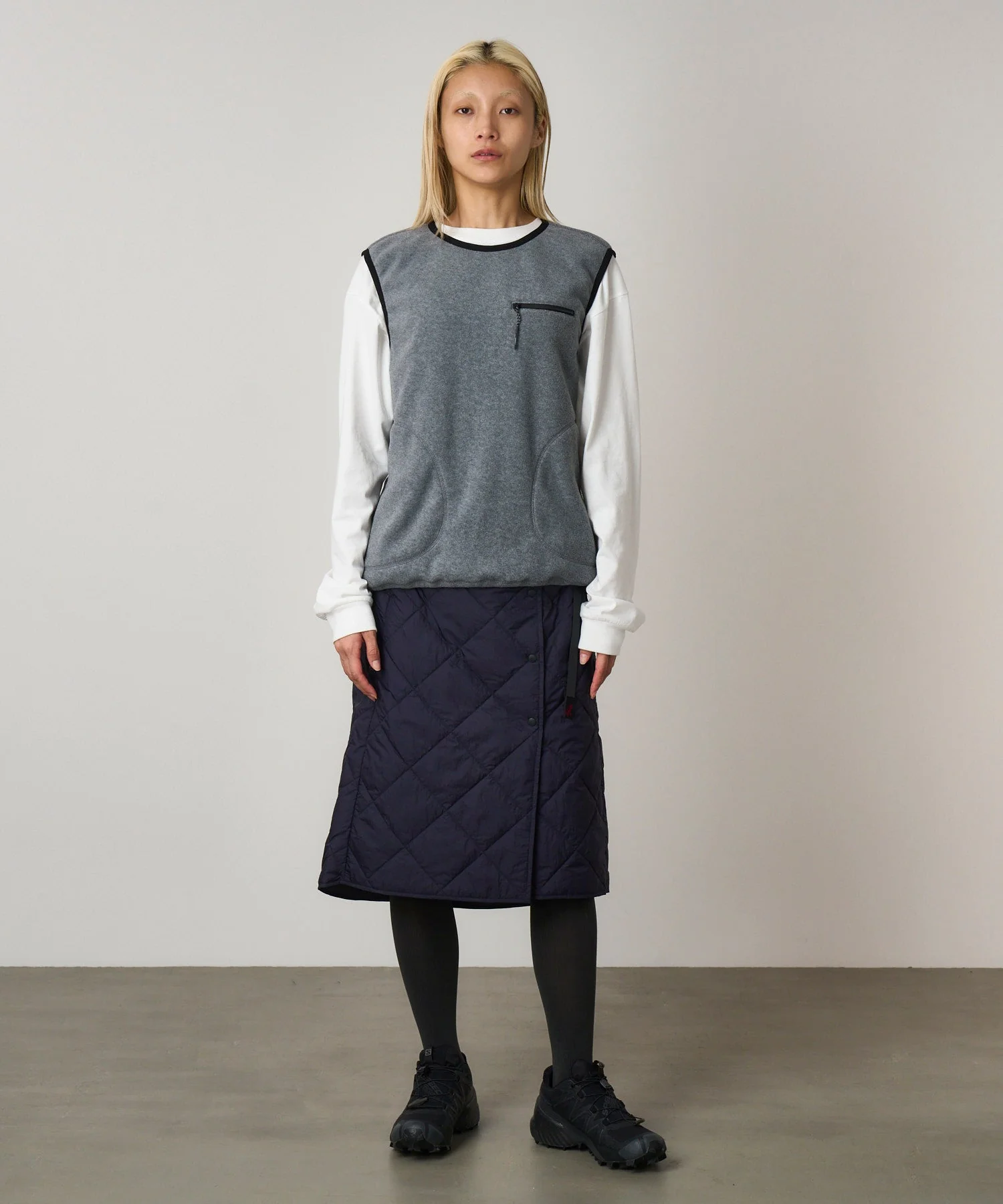 Gramicci Thermal Insulation Quilted Skirt (Black) - Image 2