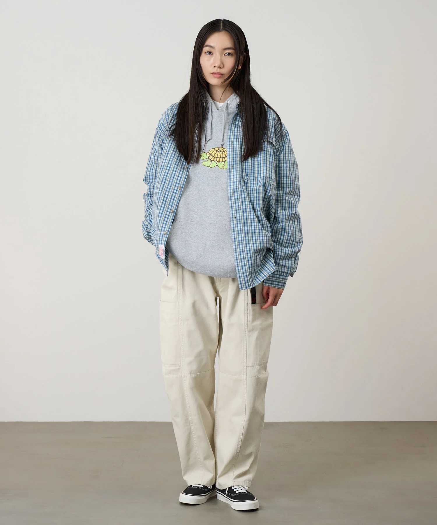 Gramicci Women's Voyager Pants (Greige) - Image 3